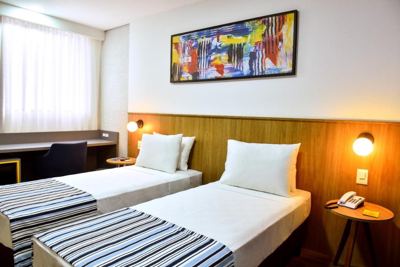 Days Inn By Wyndham Cascavel カスカヴェウ エクステリア 写真
